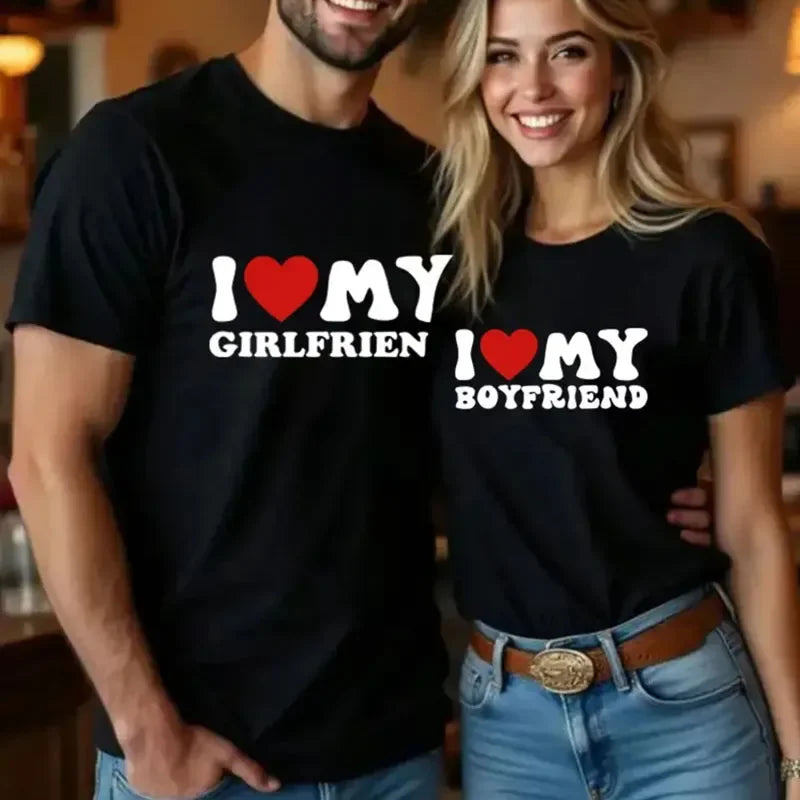 Schwarzes Baumwoll-T-Shirt mit weißem Aufdruck "Ich liebe meine Freundin